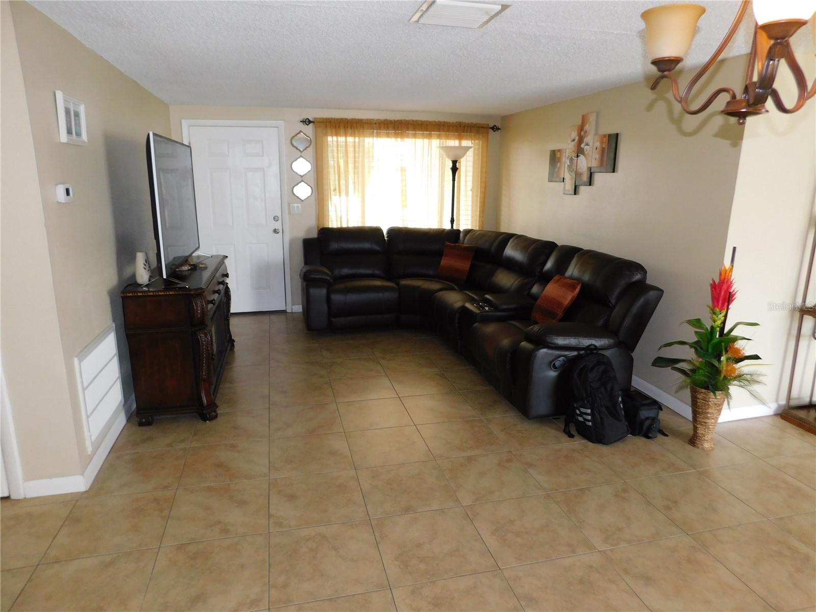 3801 DARLINGTON RD, HOLIDAY, FL, 34691