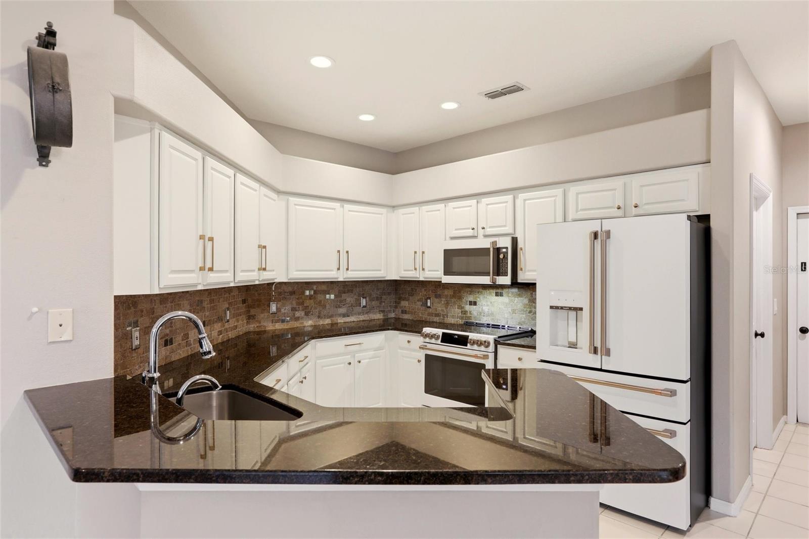 5114 TWIN CREEKS DR, VALRICO, FL, 33596