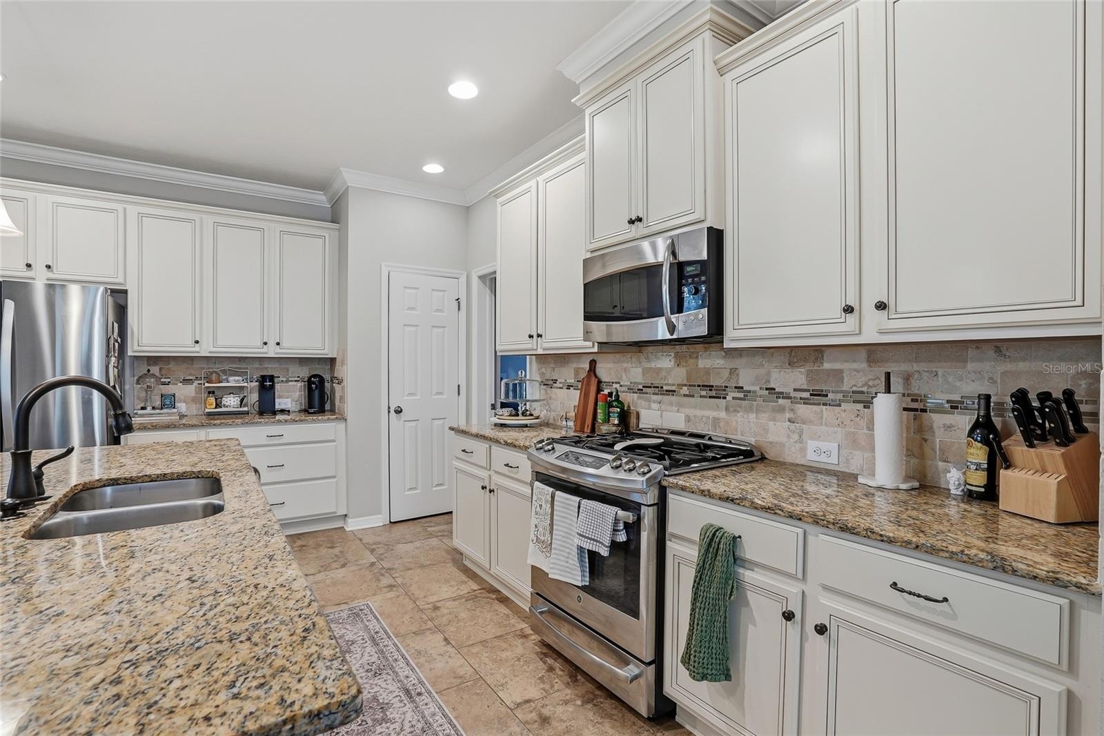 5401 MATCH POINT PL, LITHIA, FL, 33547