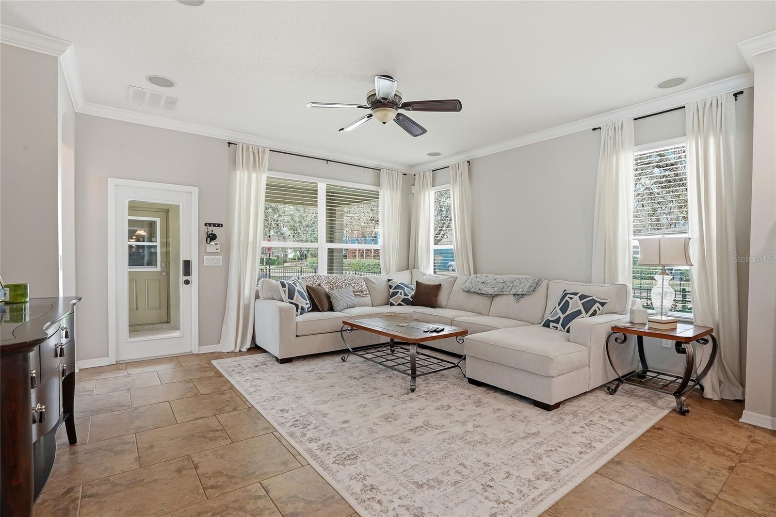 5401 MATCH POINT PL, LITHIA, FL, 33547