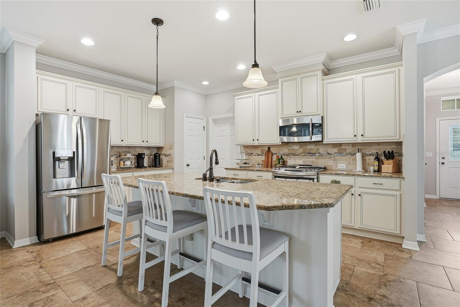 5401 MATCH POINT PL, LITHIA, FL, 33547
