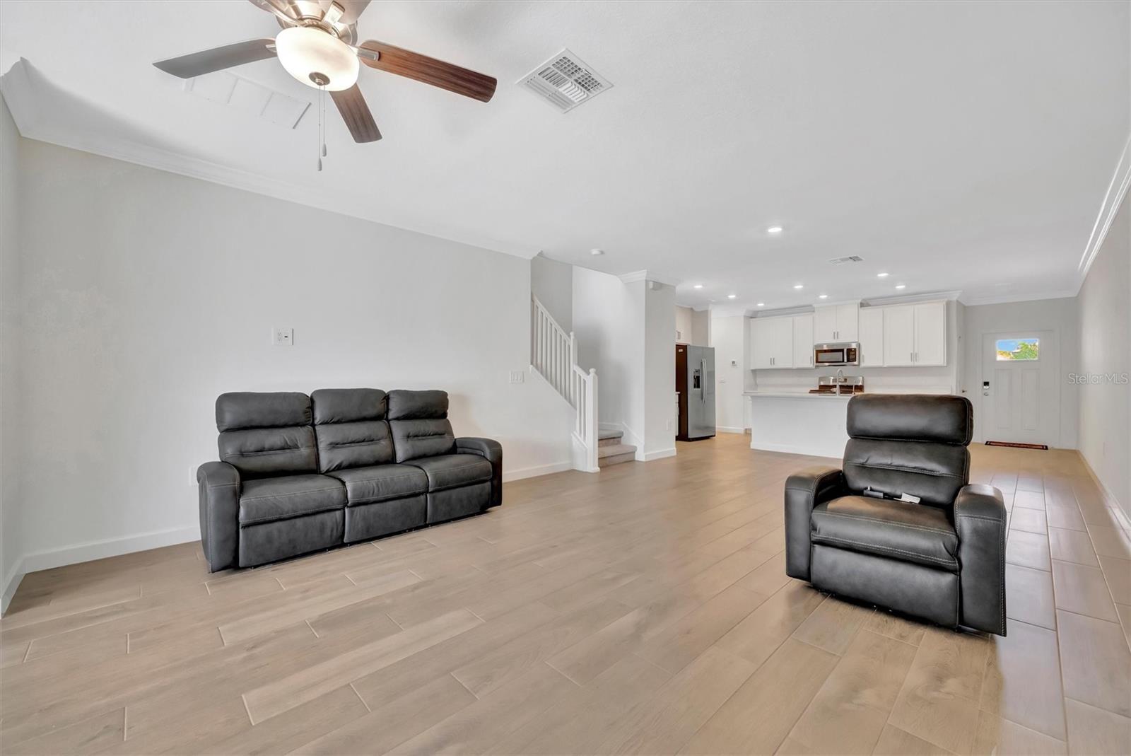 17436 HOLLY WELL AVE, WIMAUMA, FL, 33598