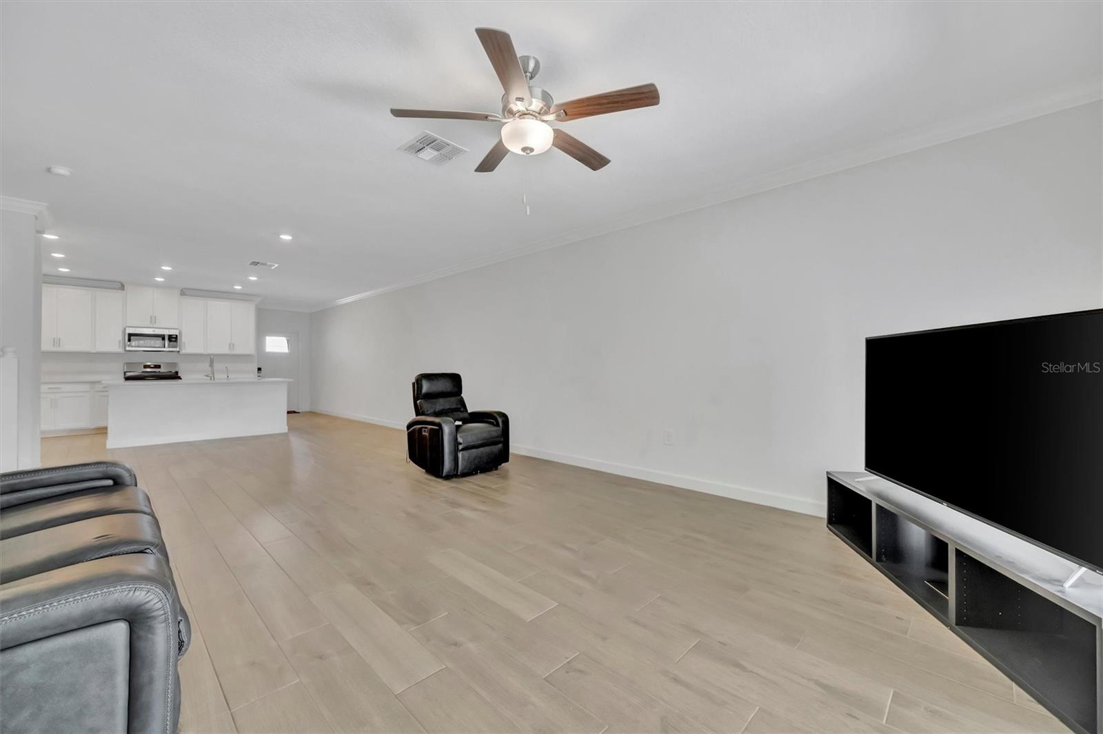 17436 HOLLY WELL AVE, WIMAUMA, FL, 33598