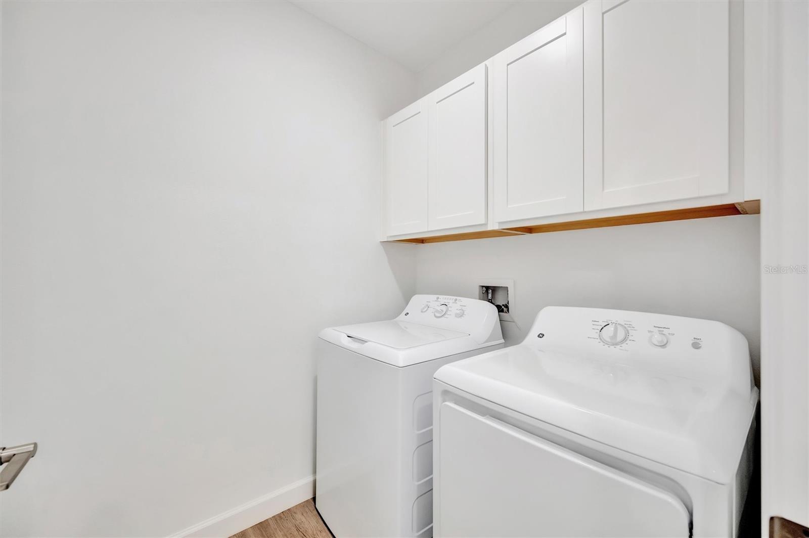 17436 HOLLY WELL AVE, WIMAUMA, FL, 33598