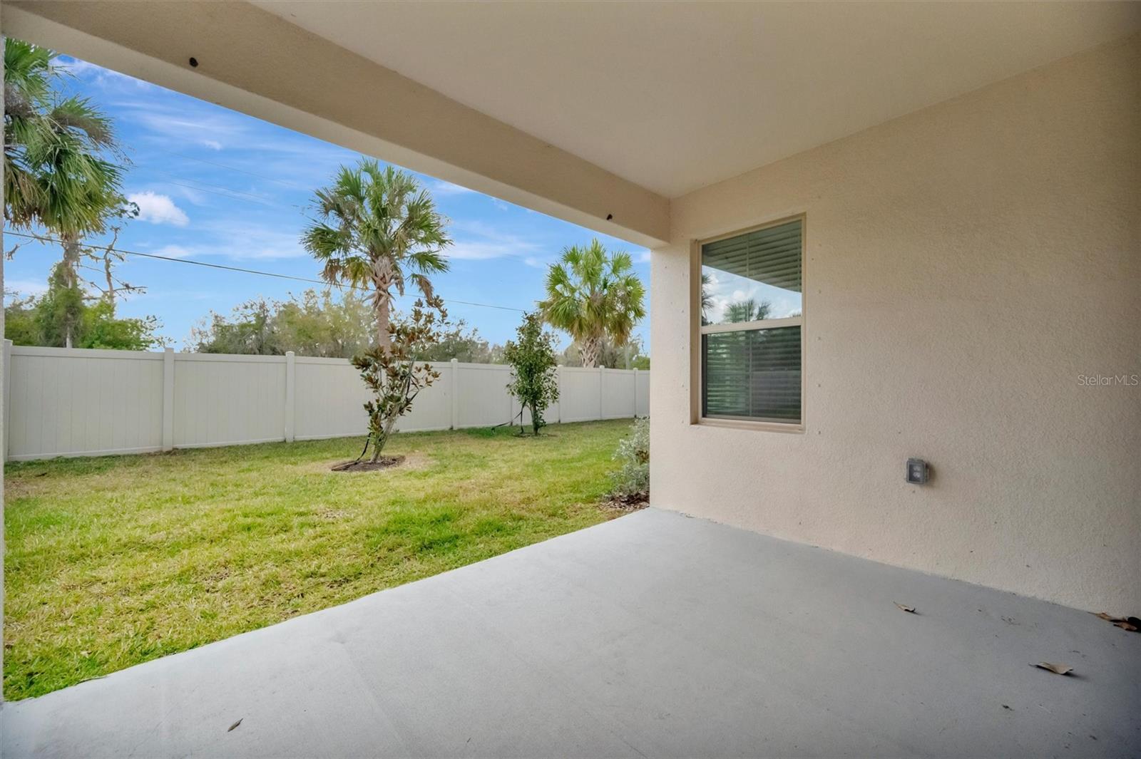 17436 HOLLY WELL AVE, WIMAUMA, FL, 33598