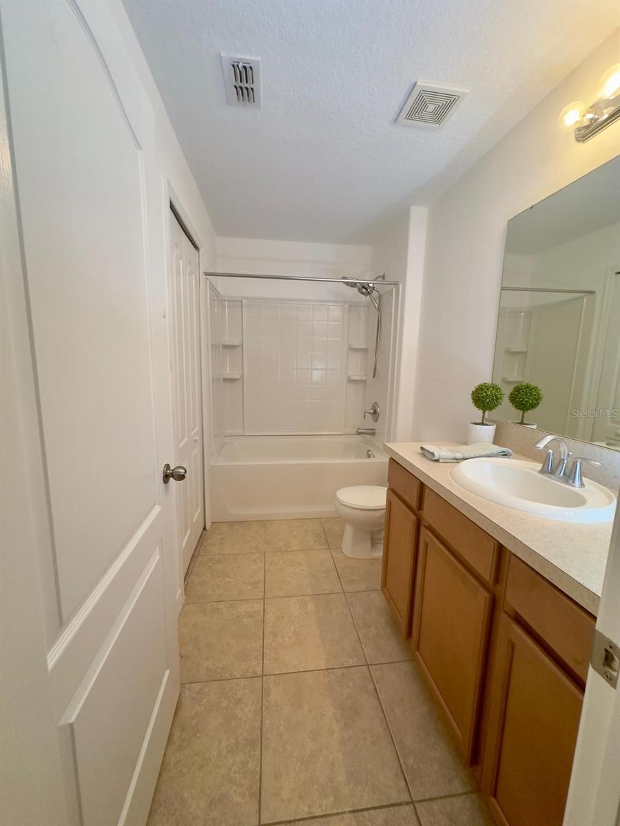 1335 PRIORY CIR, WINTER GARDEN, FL, 34787