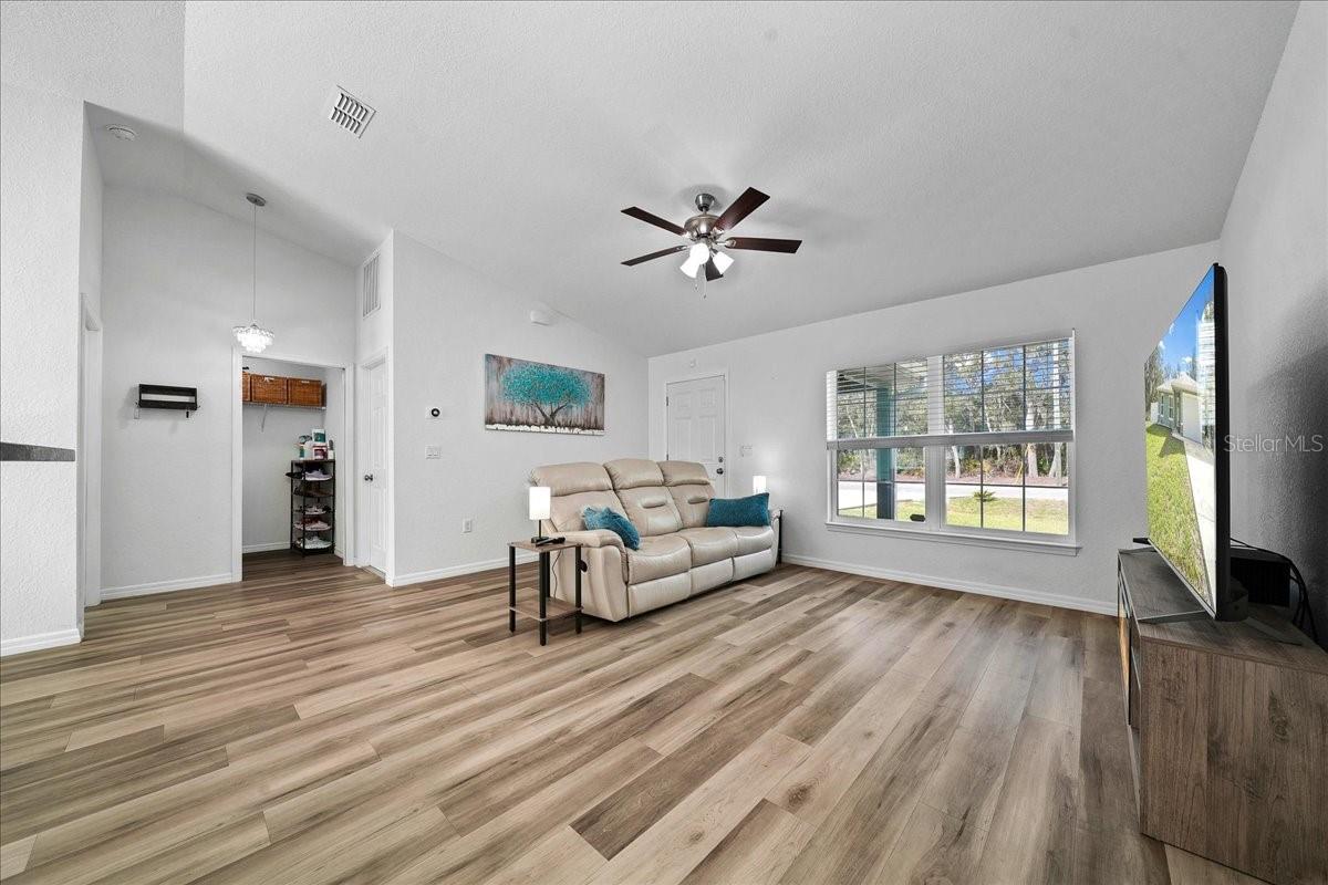 41 FISHER WAY RUN, OCKLAWAHA, FL, 32179