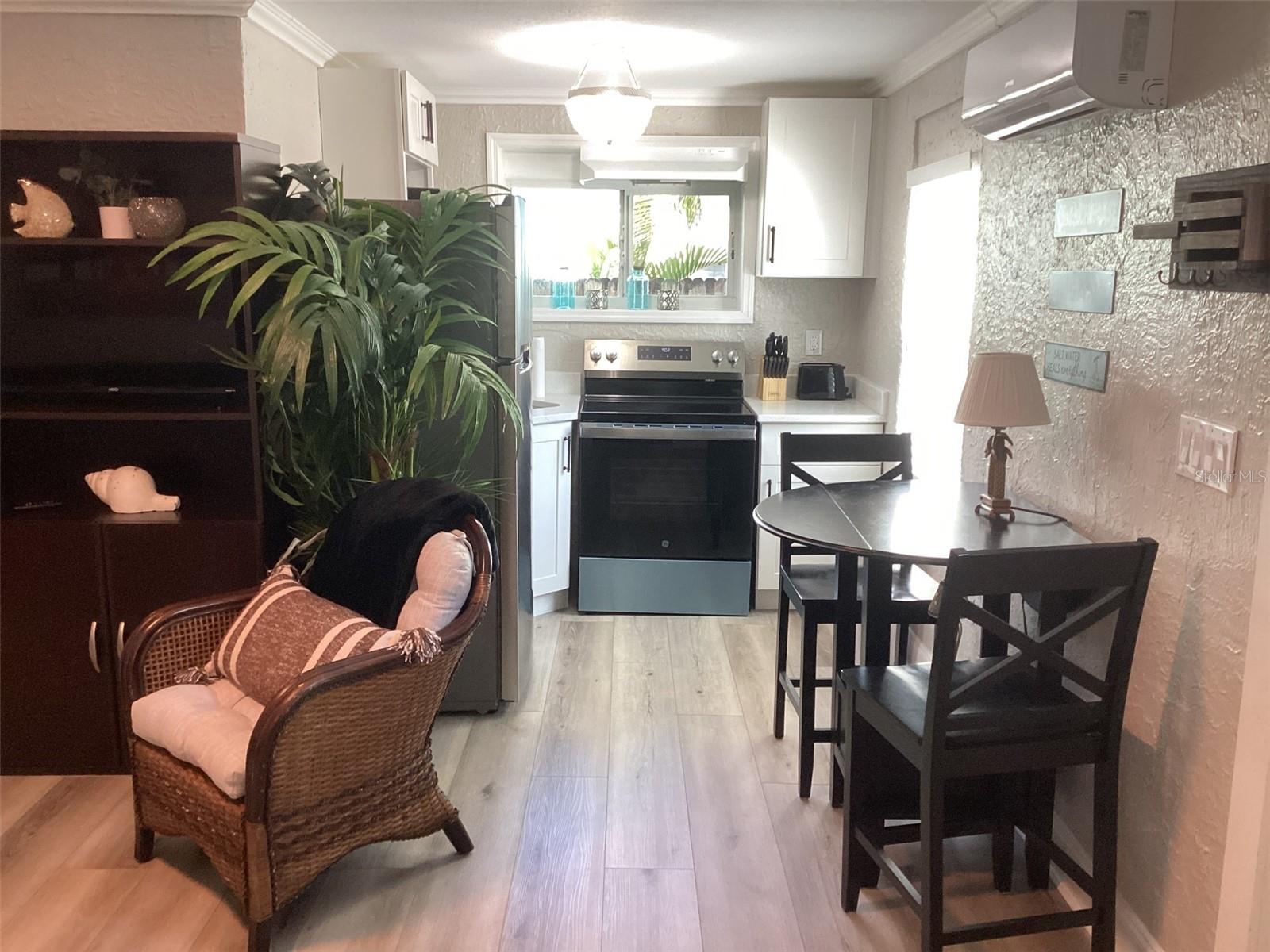 13121 4TH ST E #2, MADEIRA BEACH, FL, 33708