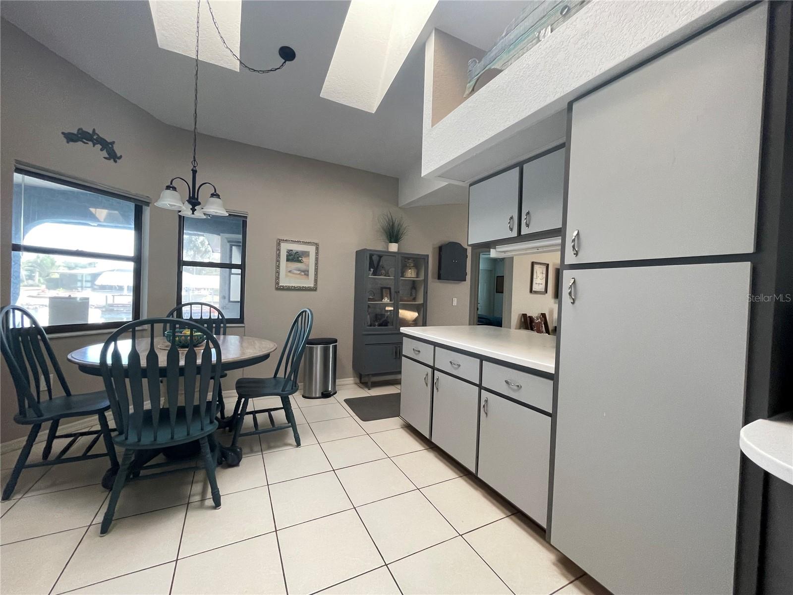 18417 HOTTELET CIR, PORT CHARLOTTE, FL, 33948