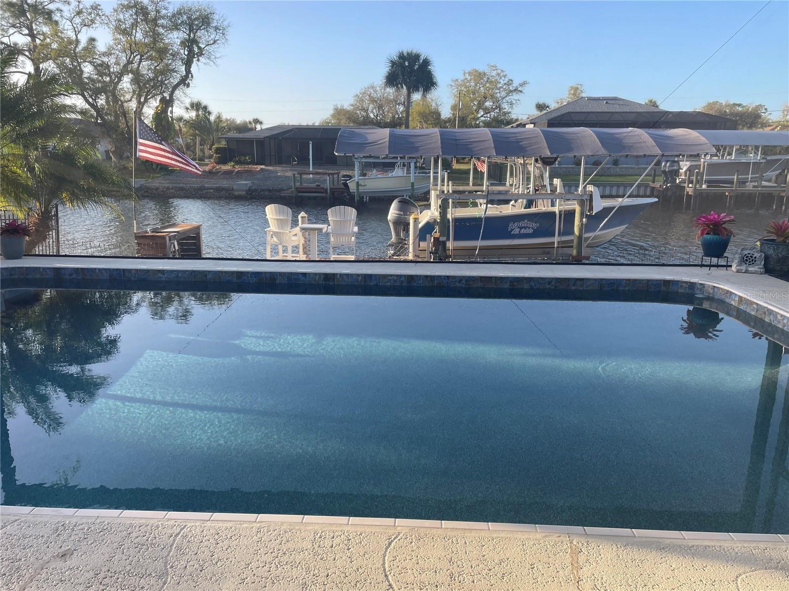 18417 HOTTELET CIR, PORT CHARLOTTE, FL, 33948