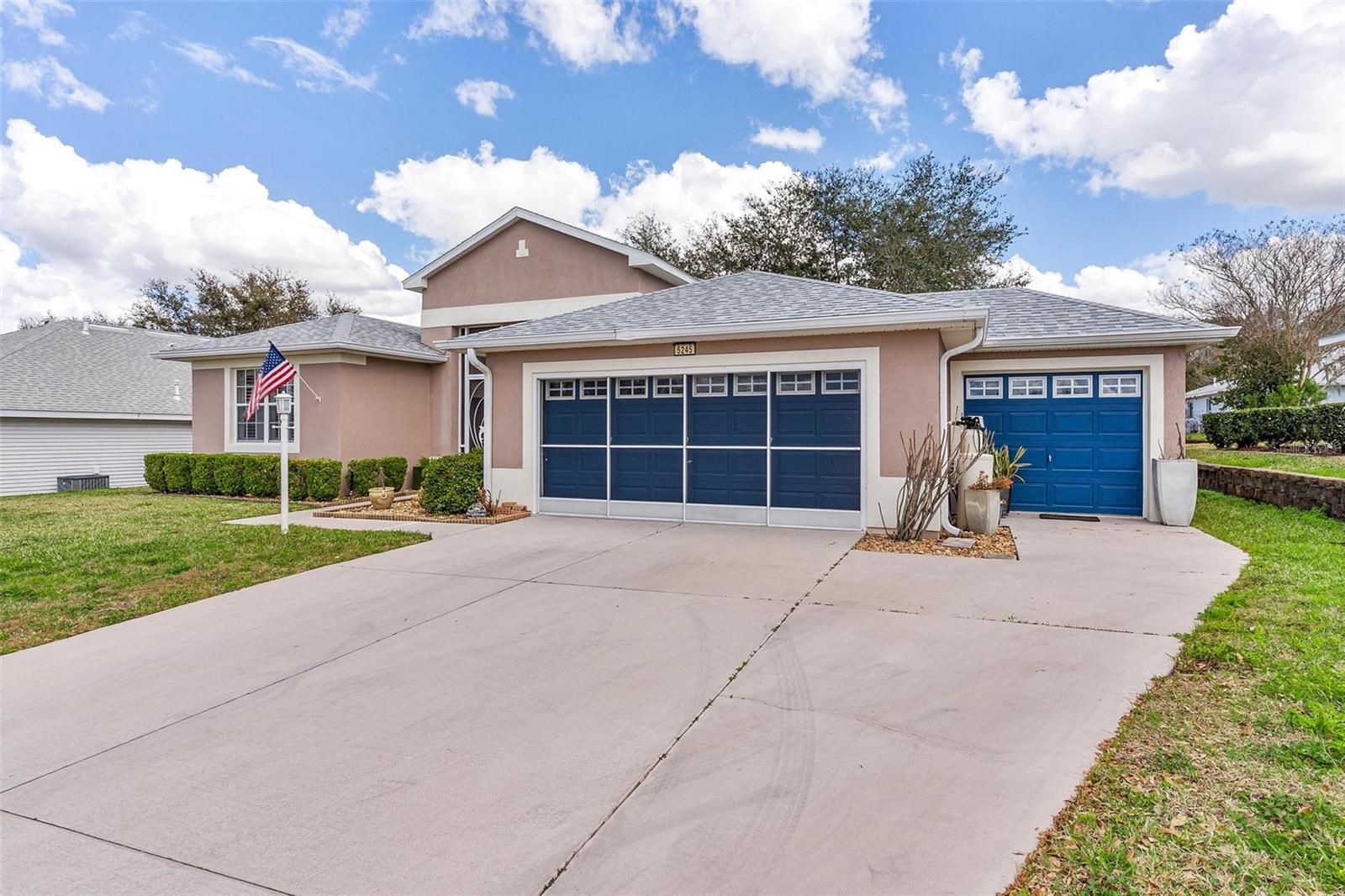 5245 CHINA SEA DR, TAVARES, FL, 32778