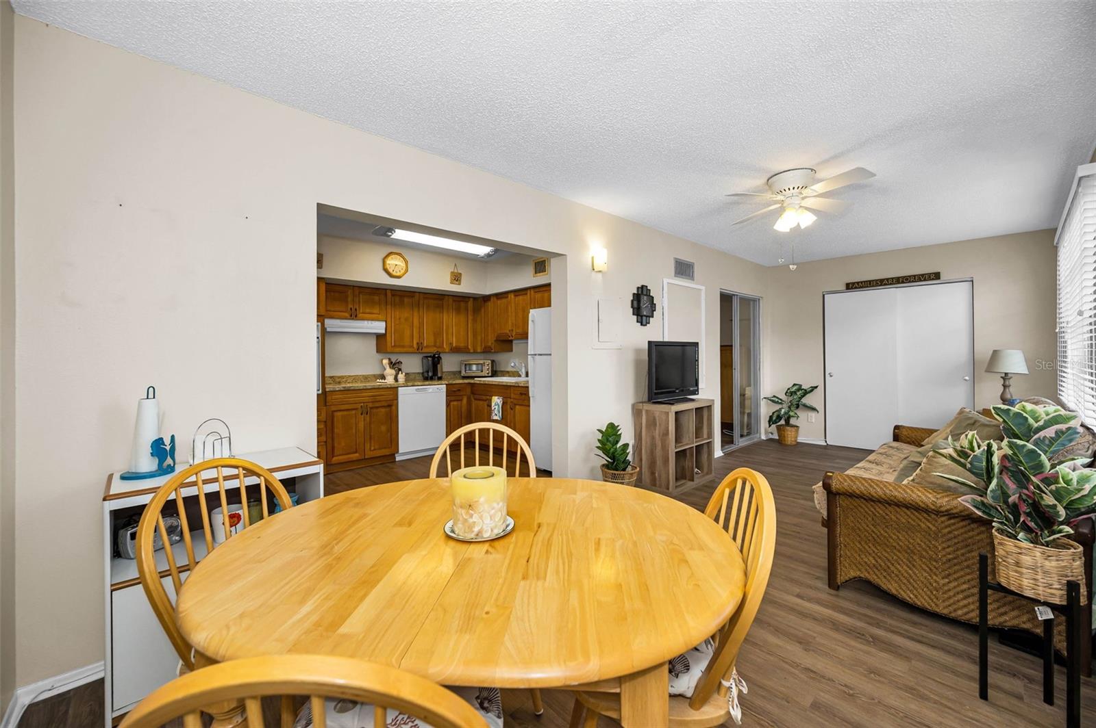 2404 FLORENTINE WAY #20, CLEARWATER, FL, 33763