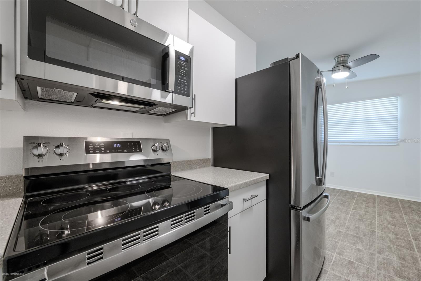 927 W OLYMPIA AVE, PUNTA GORDA, FL, 33950