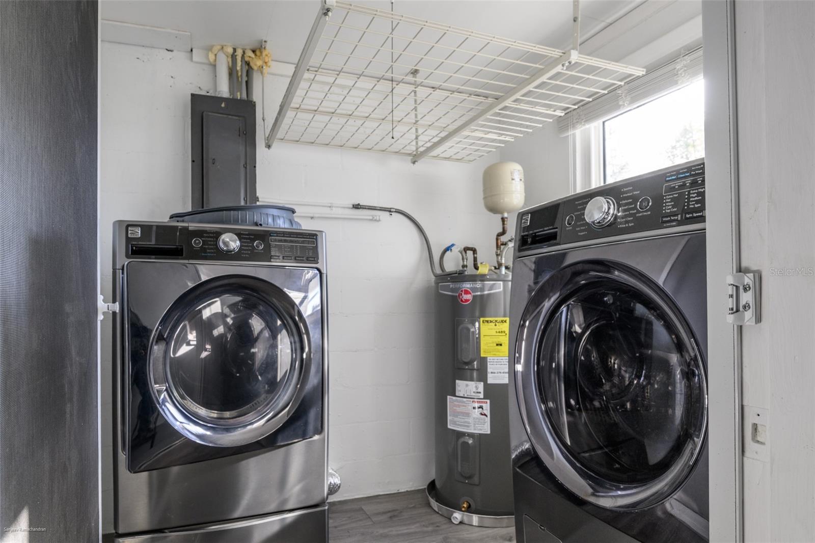 927 W OLYMPIA AVE, PUNTA GORDA, FL, 33950