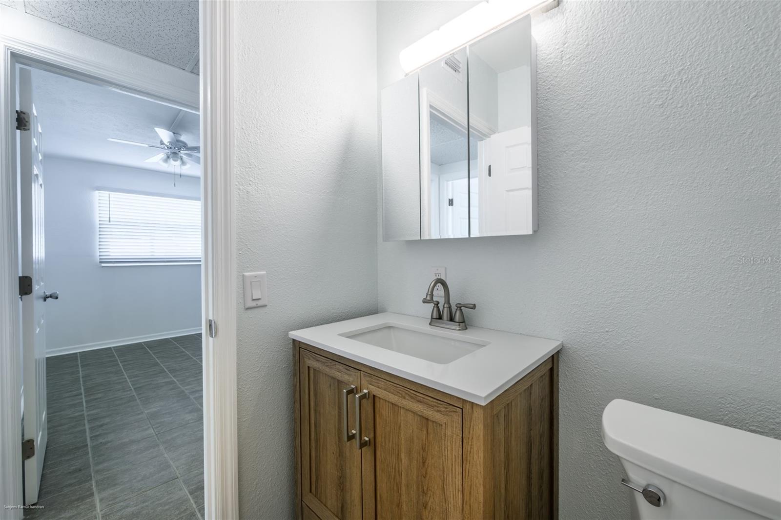 927 W OLYMPIA AVE, PUNTA GORDA, FL, 33950