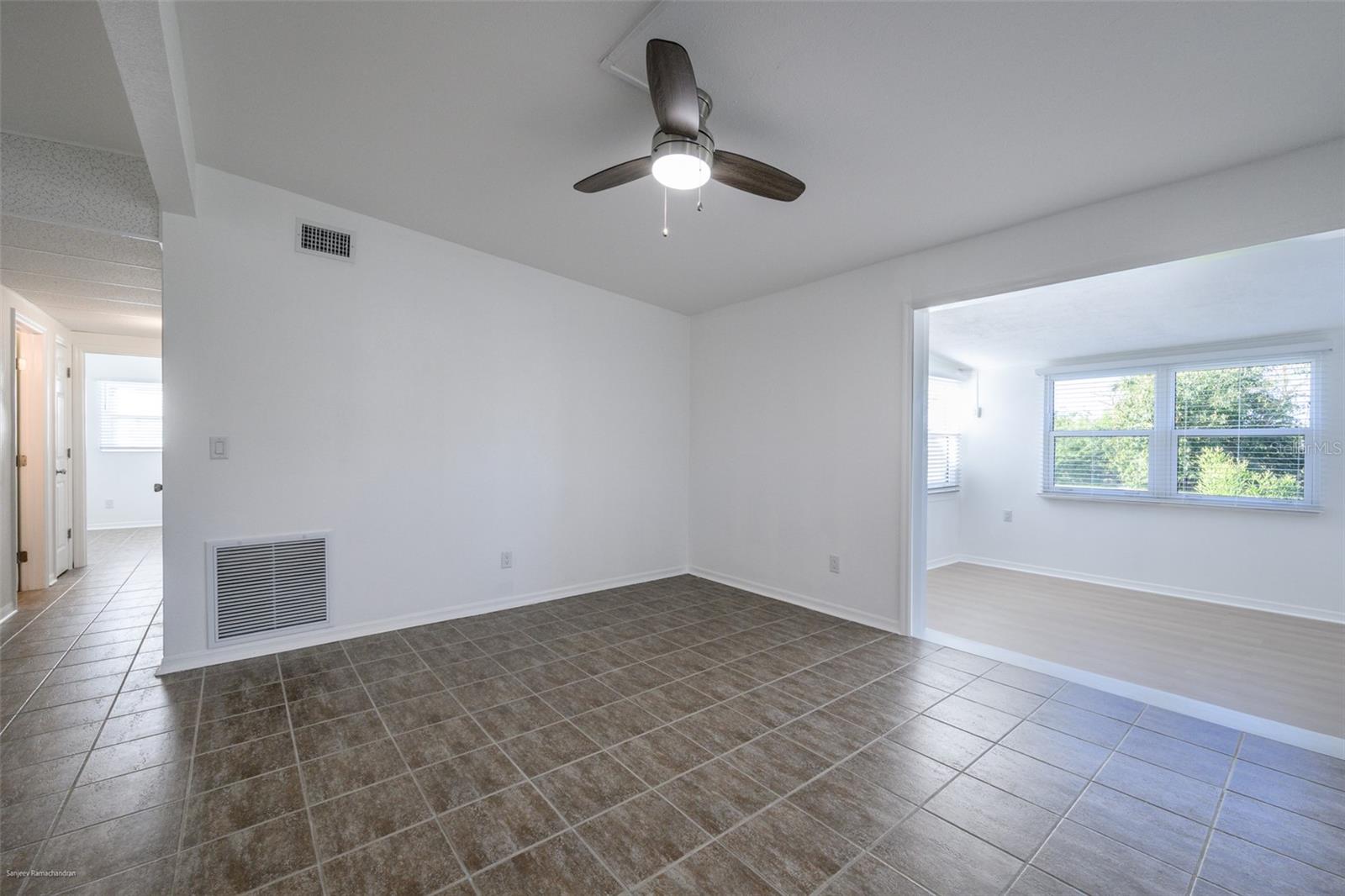 927 W OLYMPIA AVE, PUNTA GORDA, FL, 33950