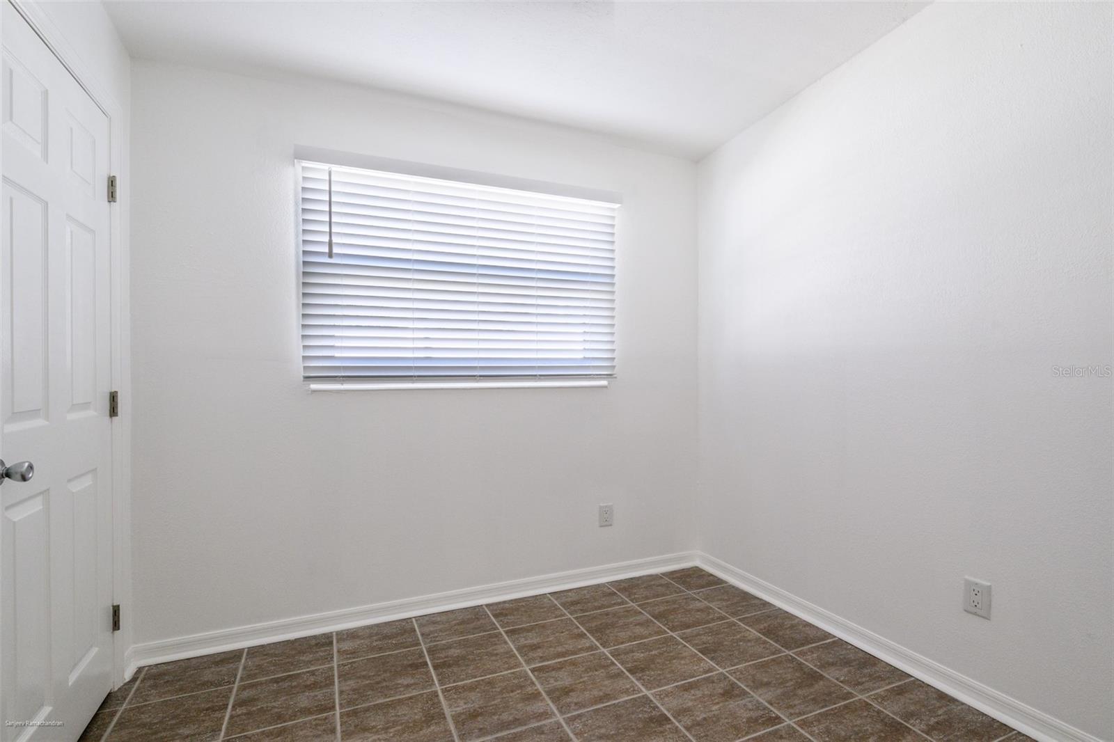 927 W OLYMPIA AVE, PUNTA GORDA, FL, 33950