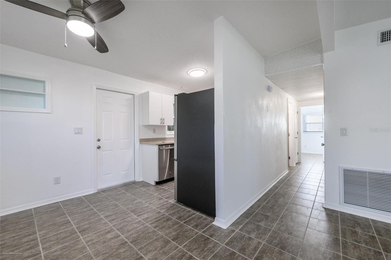 927 W OLYMPIA AVE, PUNTA GORDA, FL, 33950