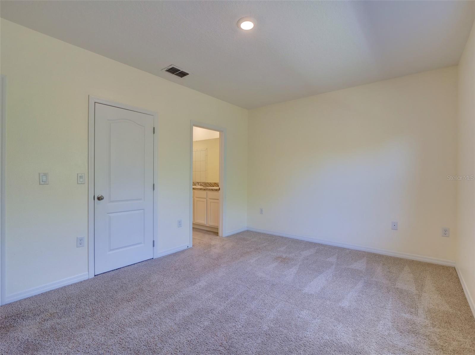 1289 YELLOW FINCH DR, DAVENPORT, FL, 33837