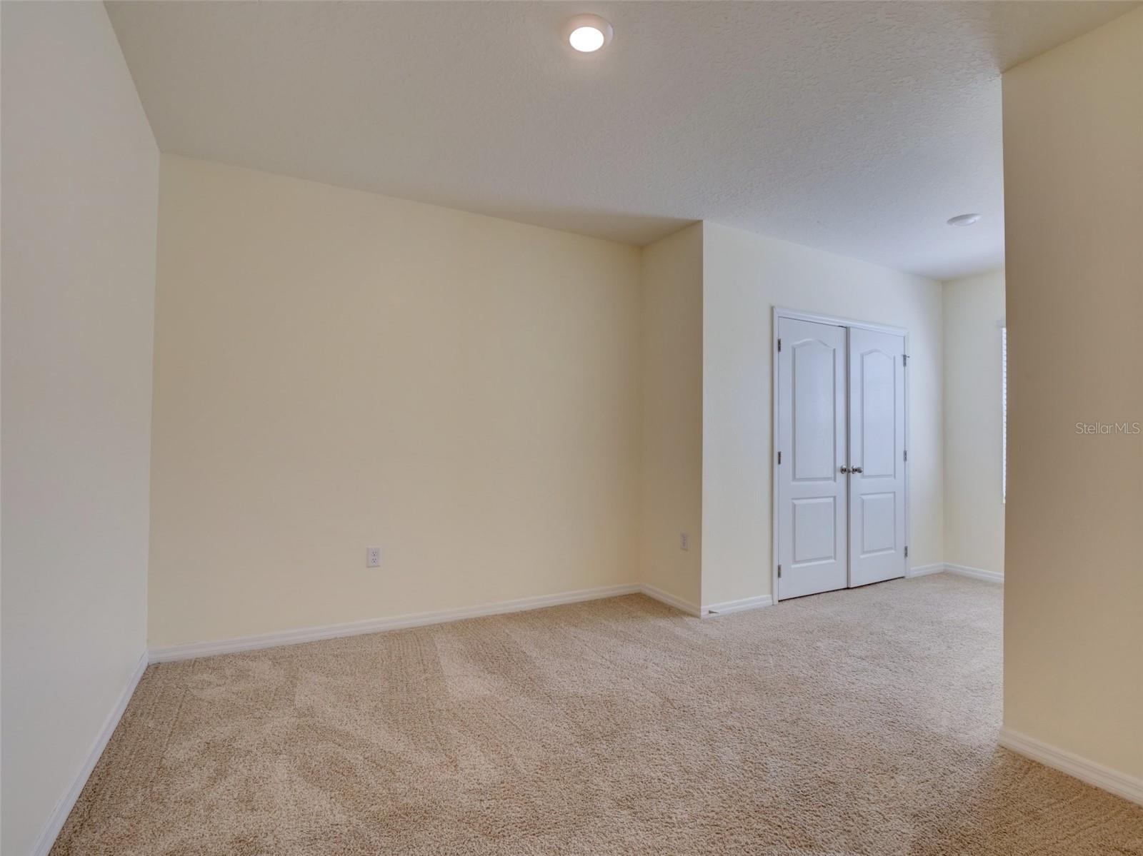 1289 YELLOW FINCH DR, DAVENPORT, FL, 33837