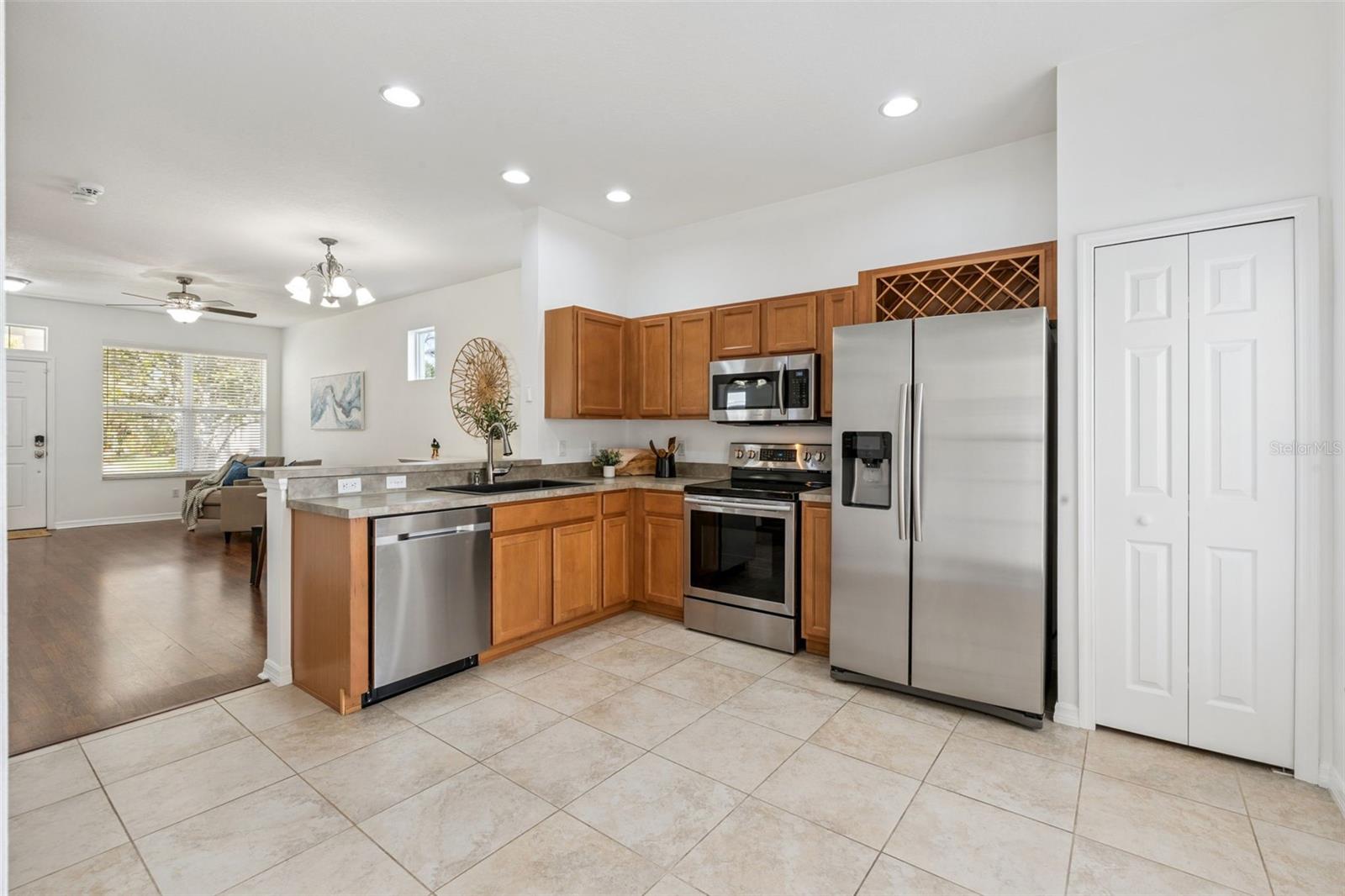 14640 GOLDEN RAIN TREE BLVD, ORLANDO, FL, 32828