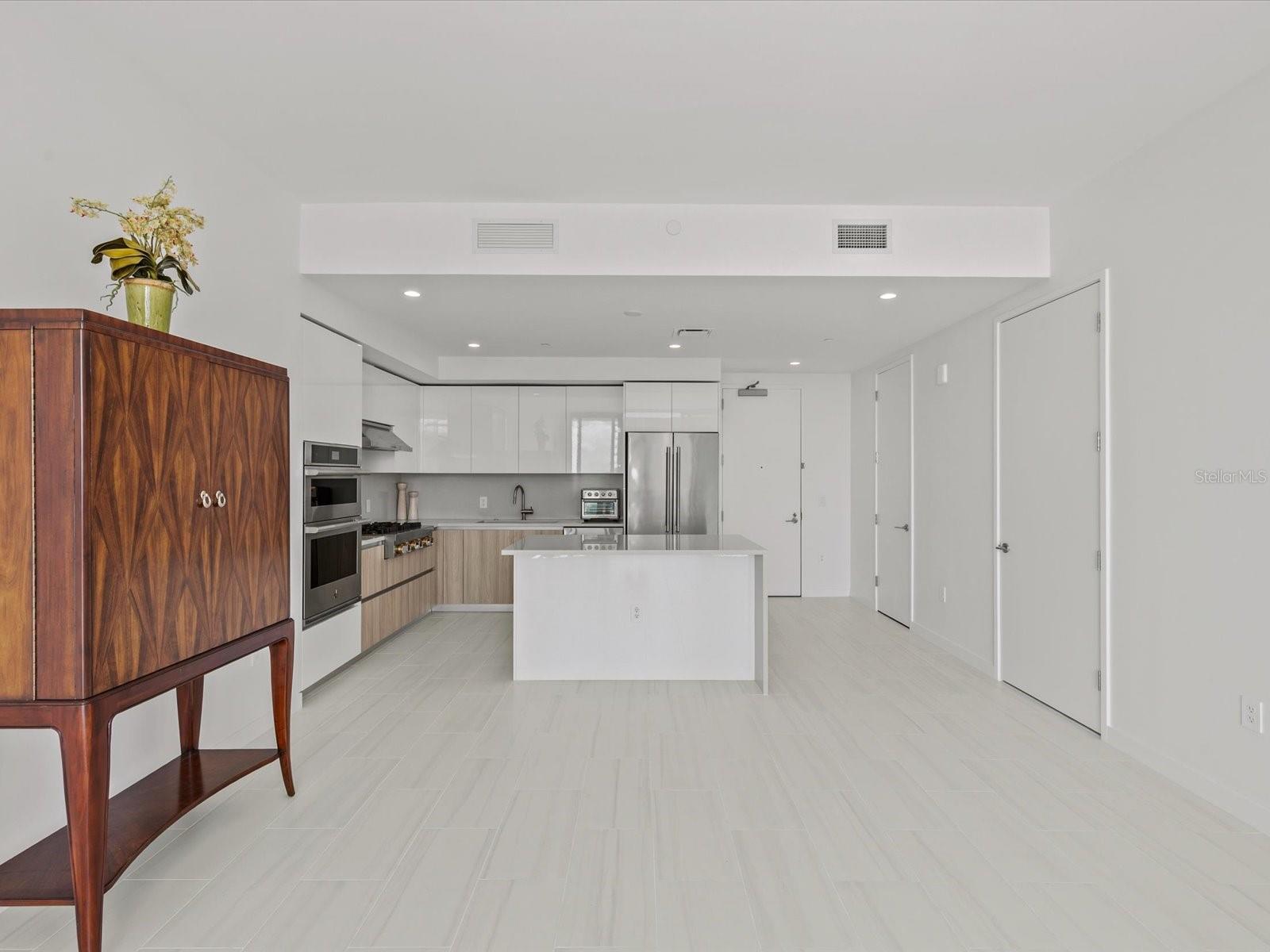 400 CENTRAL AVE #1603, ST PETERSBURG, FL, 33701