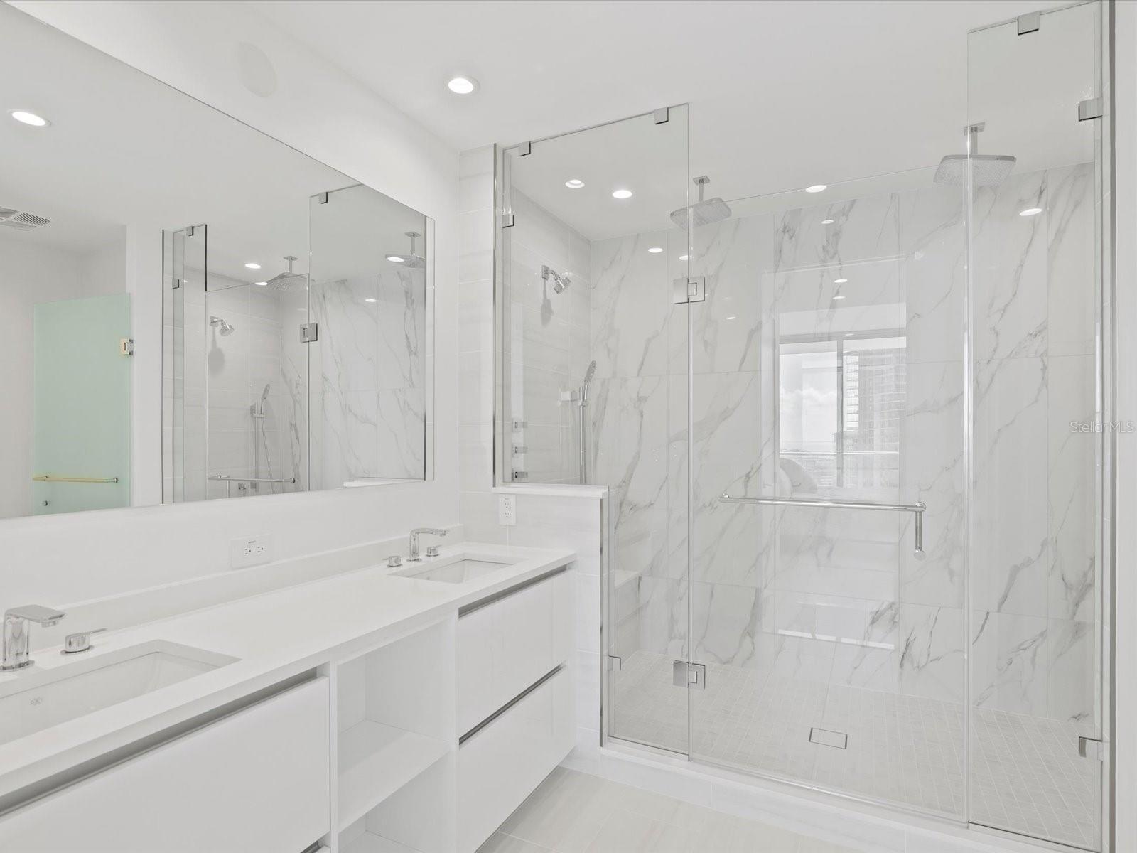 400 CENTRAL AVE #1603, ST PETERSBURG, FL, 33701