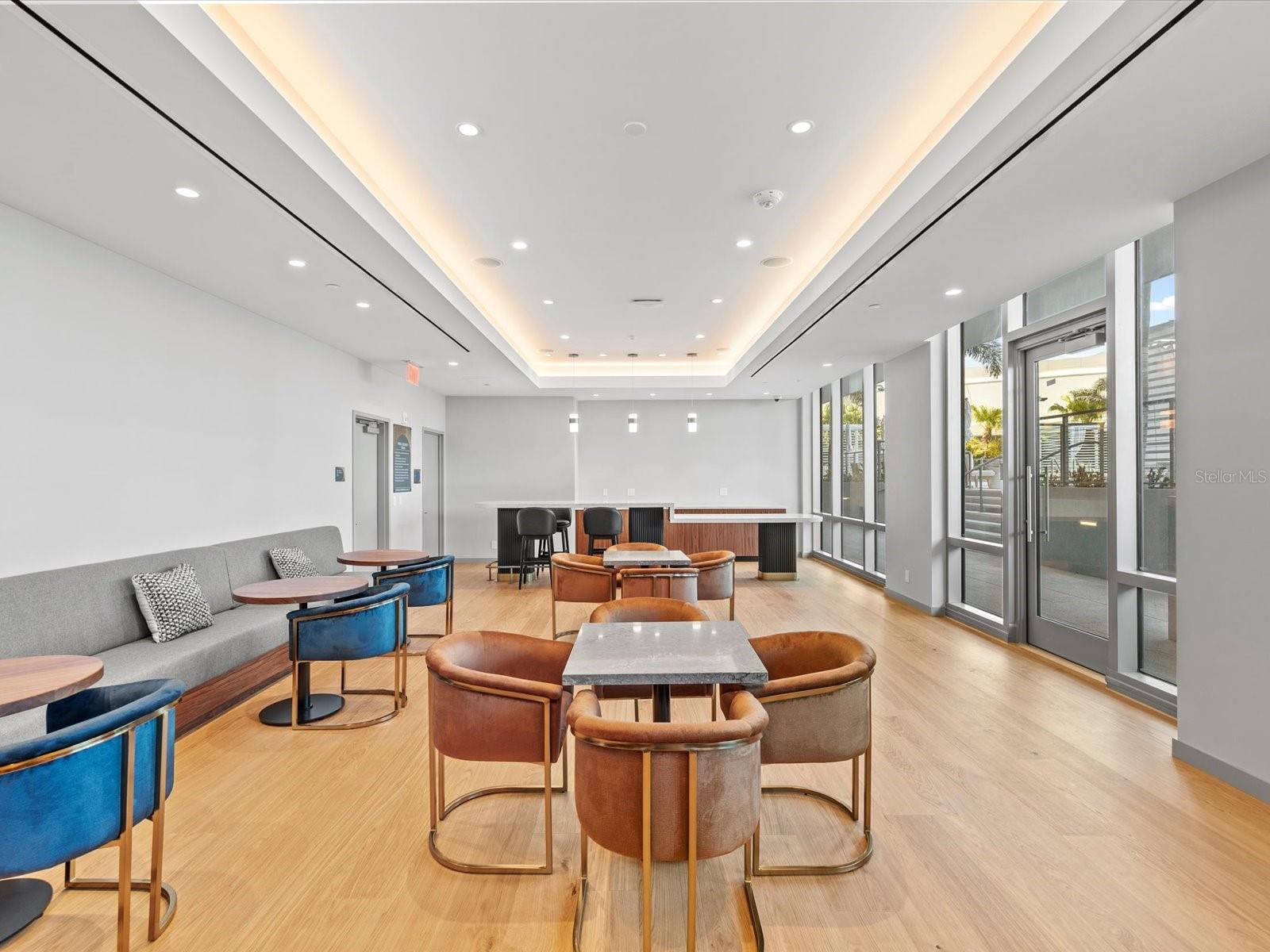 400 CENTRAL AVE #1603, ST PETERSBURG, FL, 33701