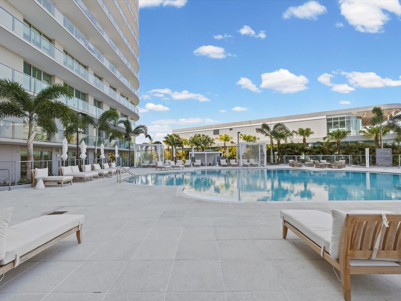 400 CENTRAL AVE #1603, ST PETERSBURG, FL, 33701