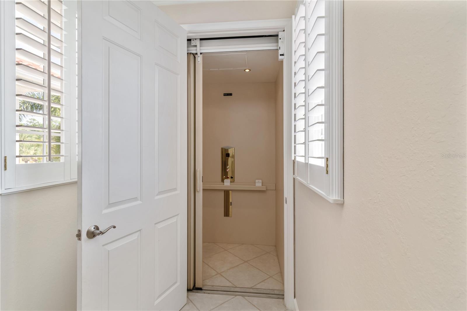 133 BELLA VISTA TER #32C, NORTH VENICE, FL, 34275