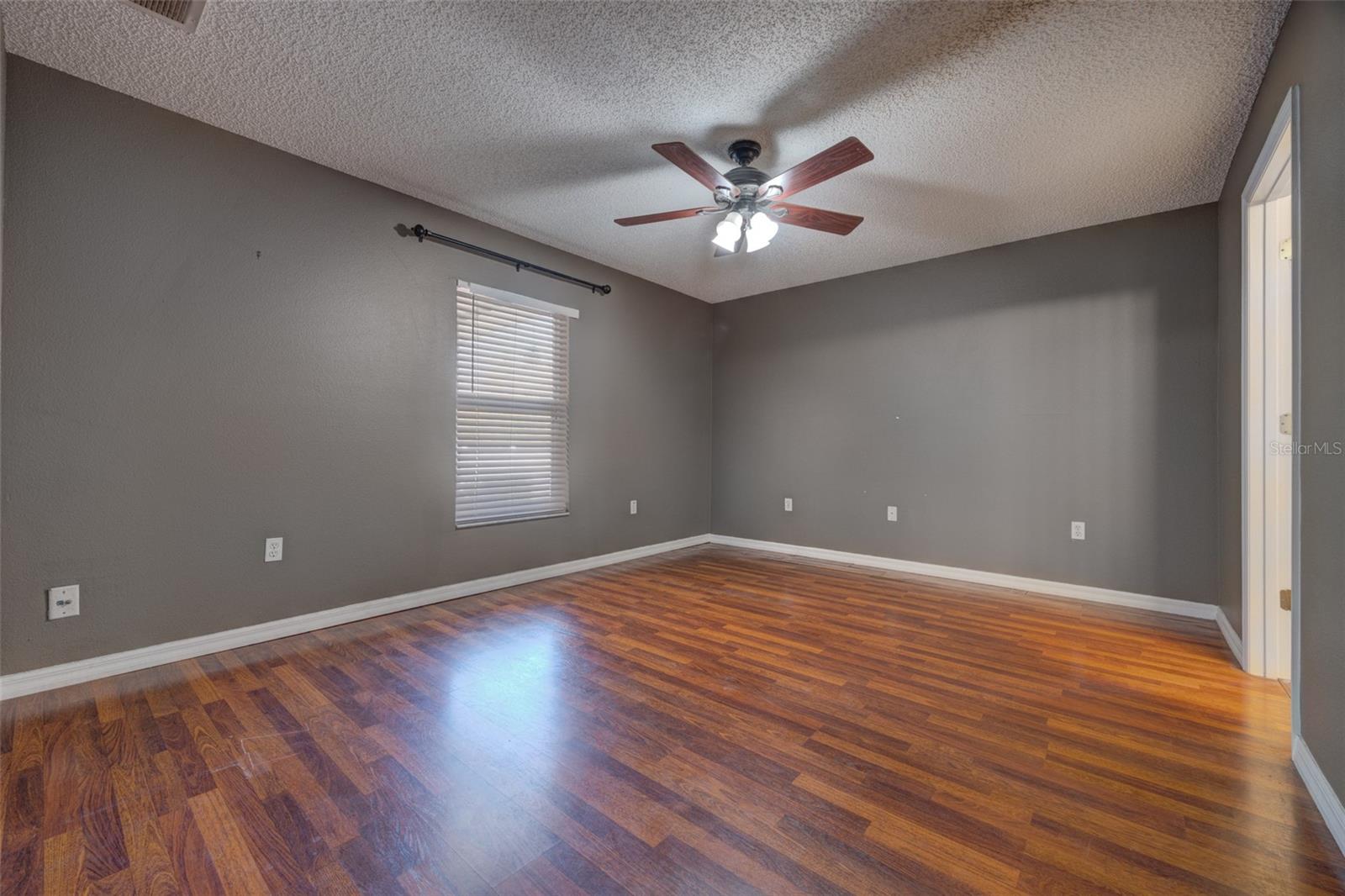 2062 DEARING AVE, DELTONA, FL, 32725