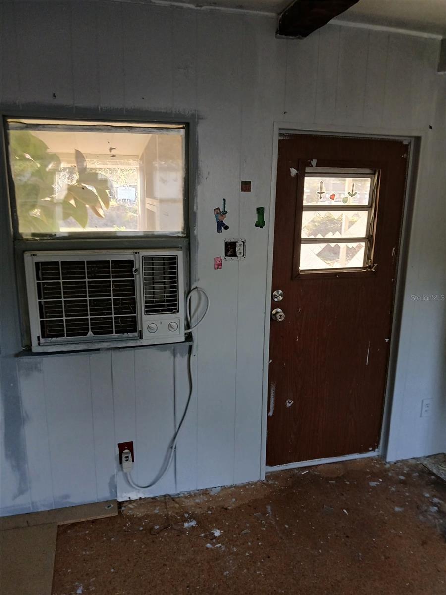 4512 LANE RD, ZEPHYRHILLS, FL, 33541