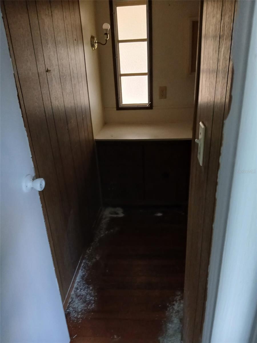 4512 LANE RD, ZEPHYRHILLS, FL, 33541