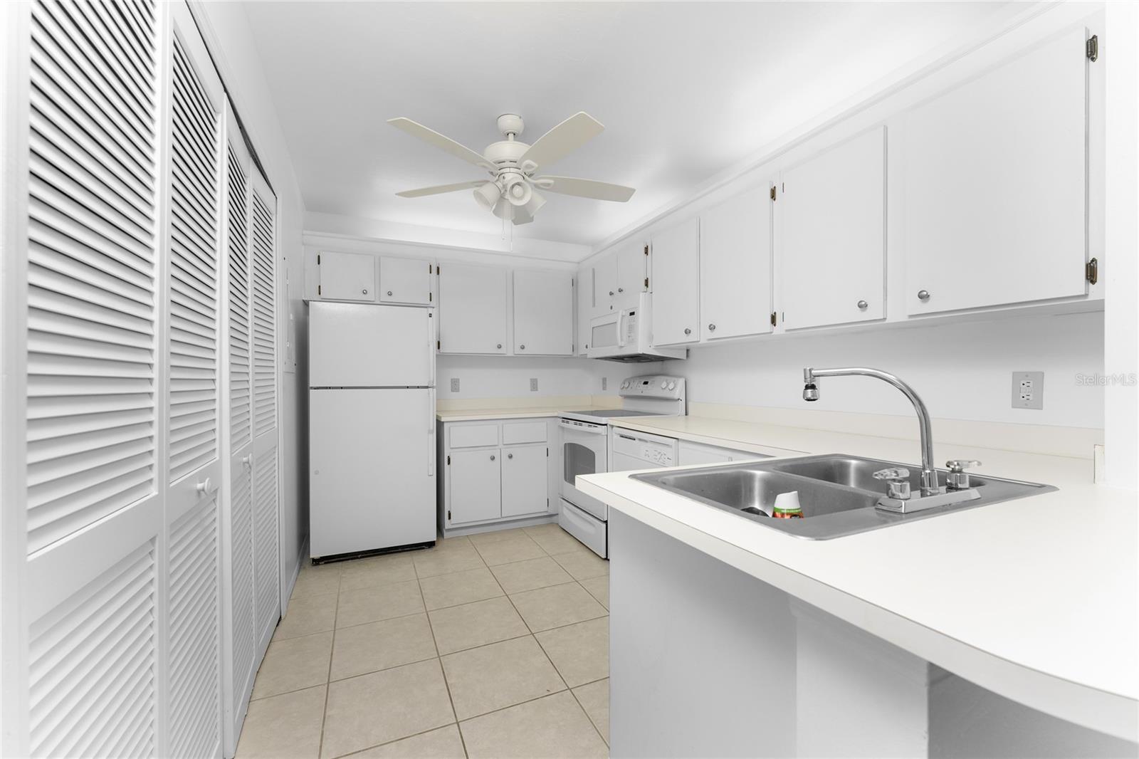 3300 LOVELAND BLVD #3004, PORT CHARLOTTE, FL, 33980