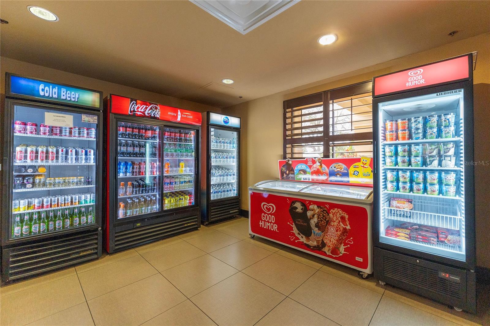 7601 CANADA AVE #408, ORLANDO, FL, 32819