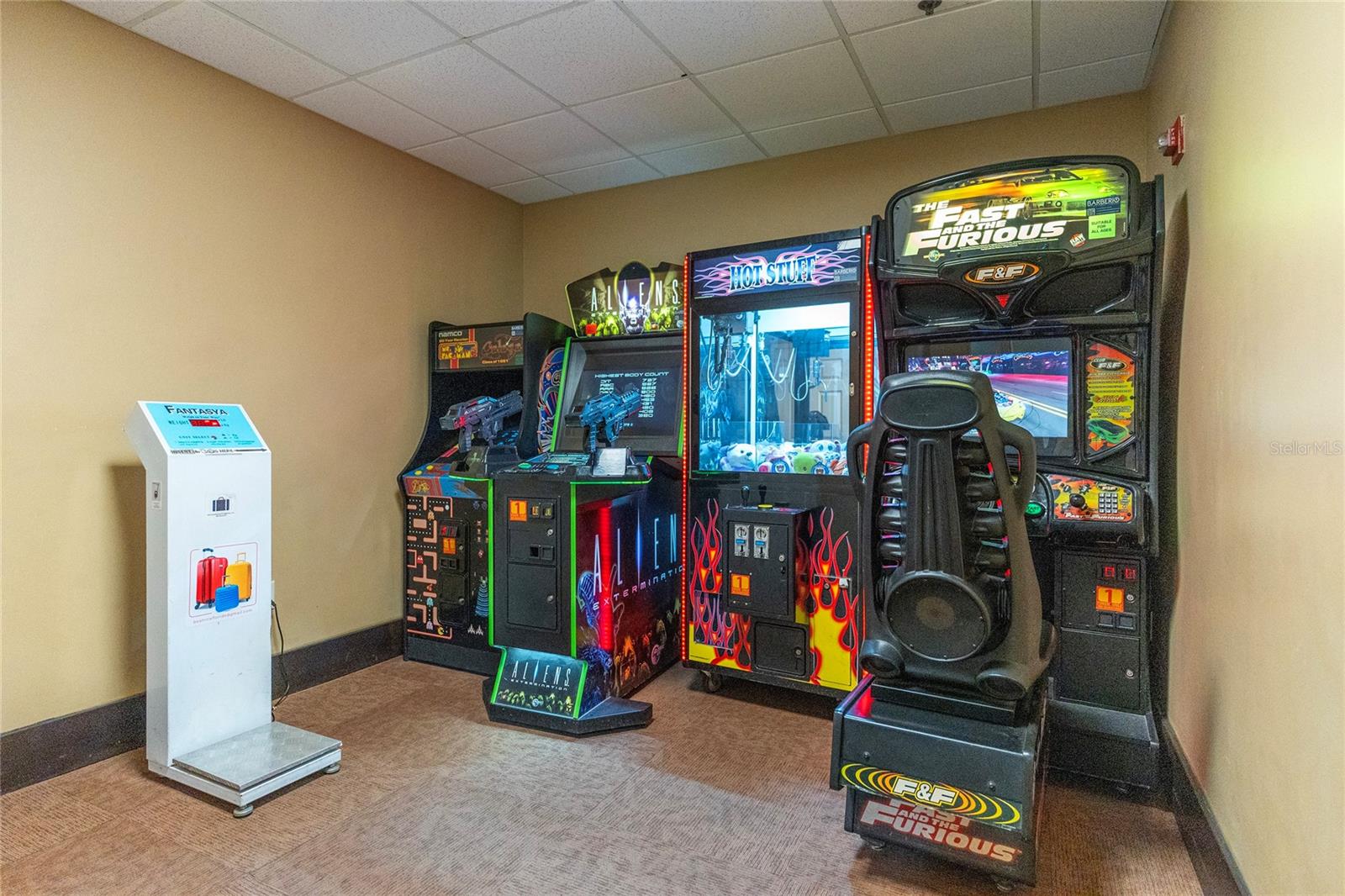 7601 CANADA AVE #408, ORLANDO, FL, 32819