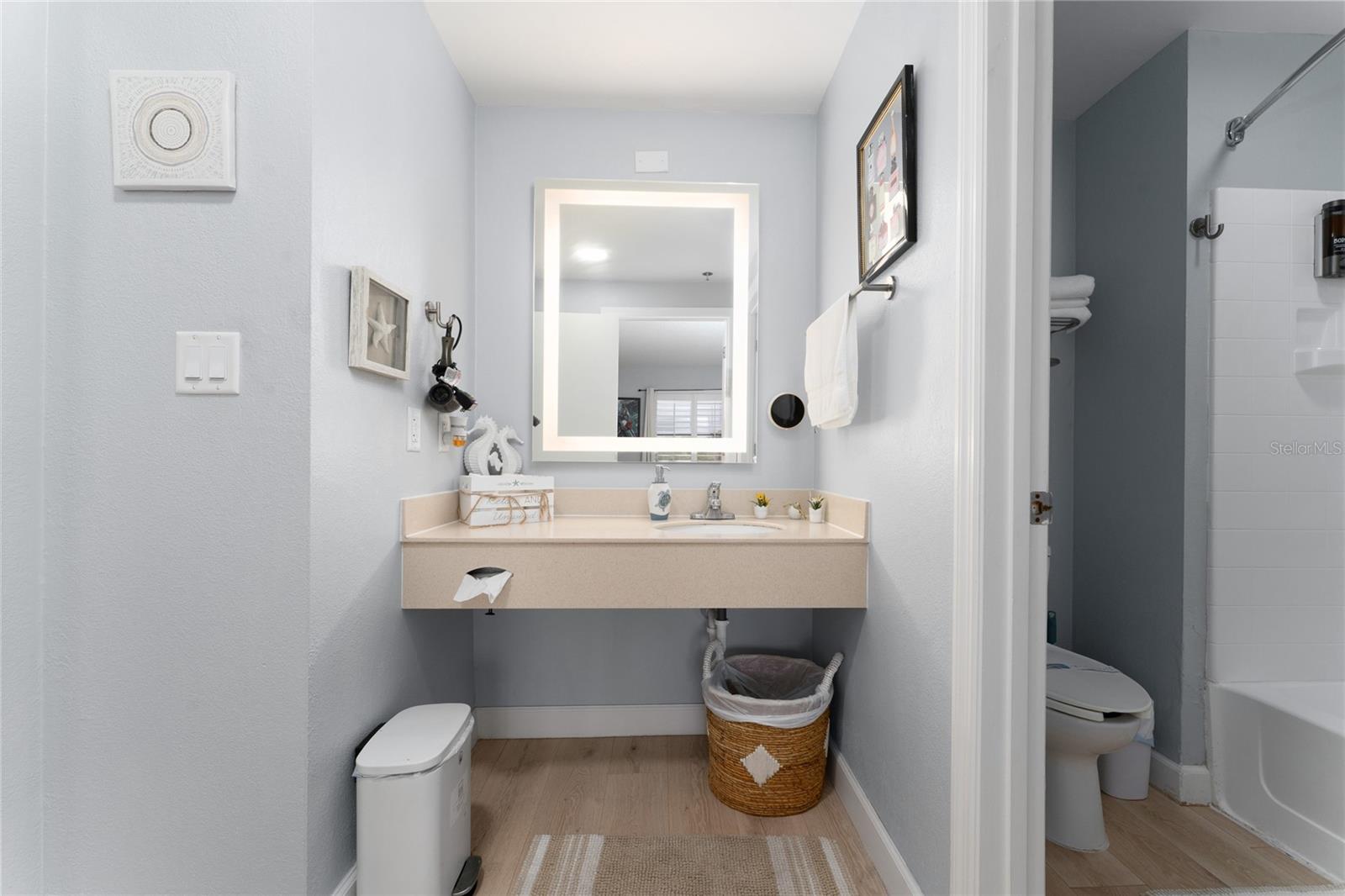 7601 CANADA AVE #408, ORLANDO, FL, 32819