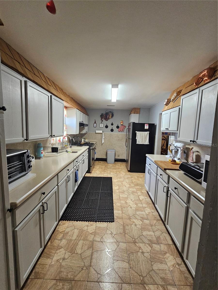 515 N 3RD ST, LAKE WALES, FL, 33853