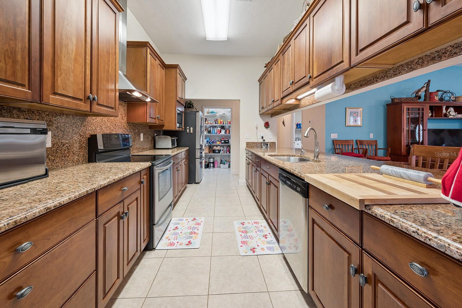 498 SW MANATEE TER, FORT WHITE, FL, 32038