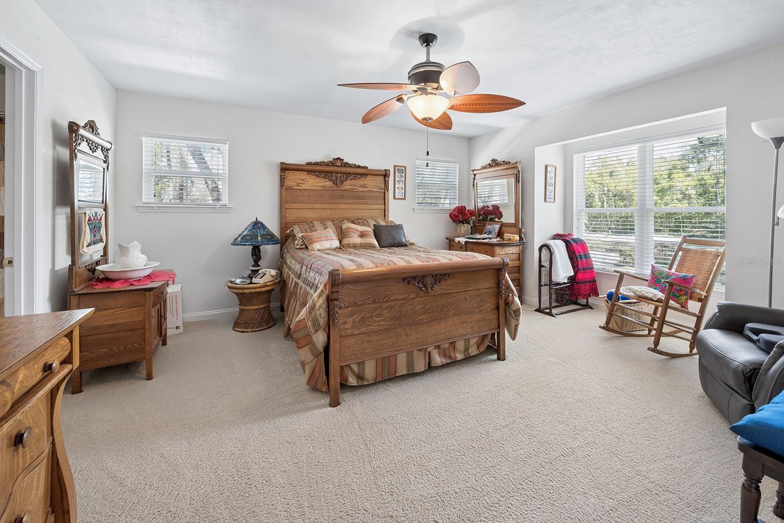 498 SW MANATEE TER, FORT WHITE, FL, 32038