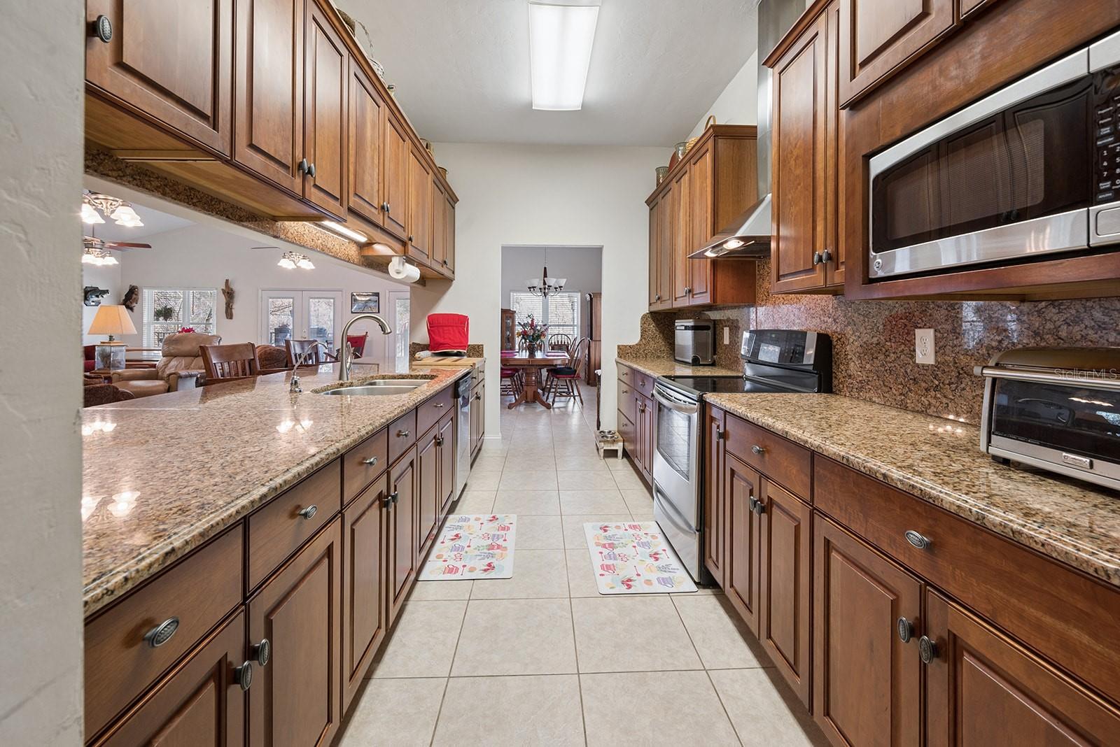 498 SW MANATEE TER, FORT WHITE, FL, 32038