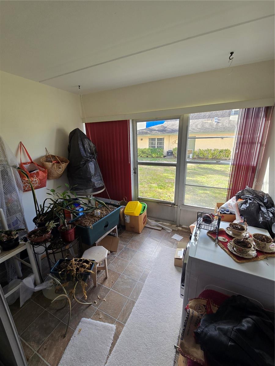 11700 PARK BLVD #105, SEMINOLE, FL, 33772