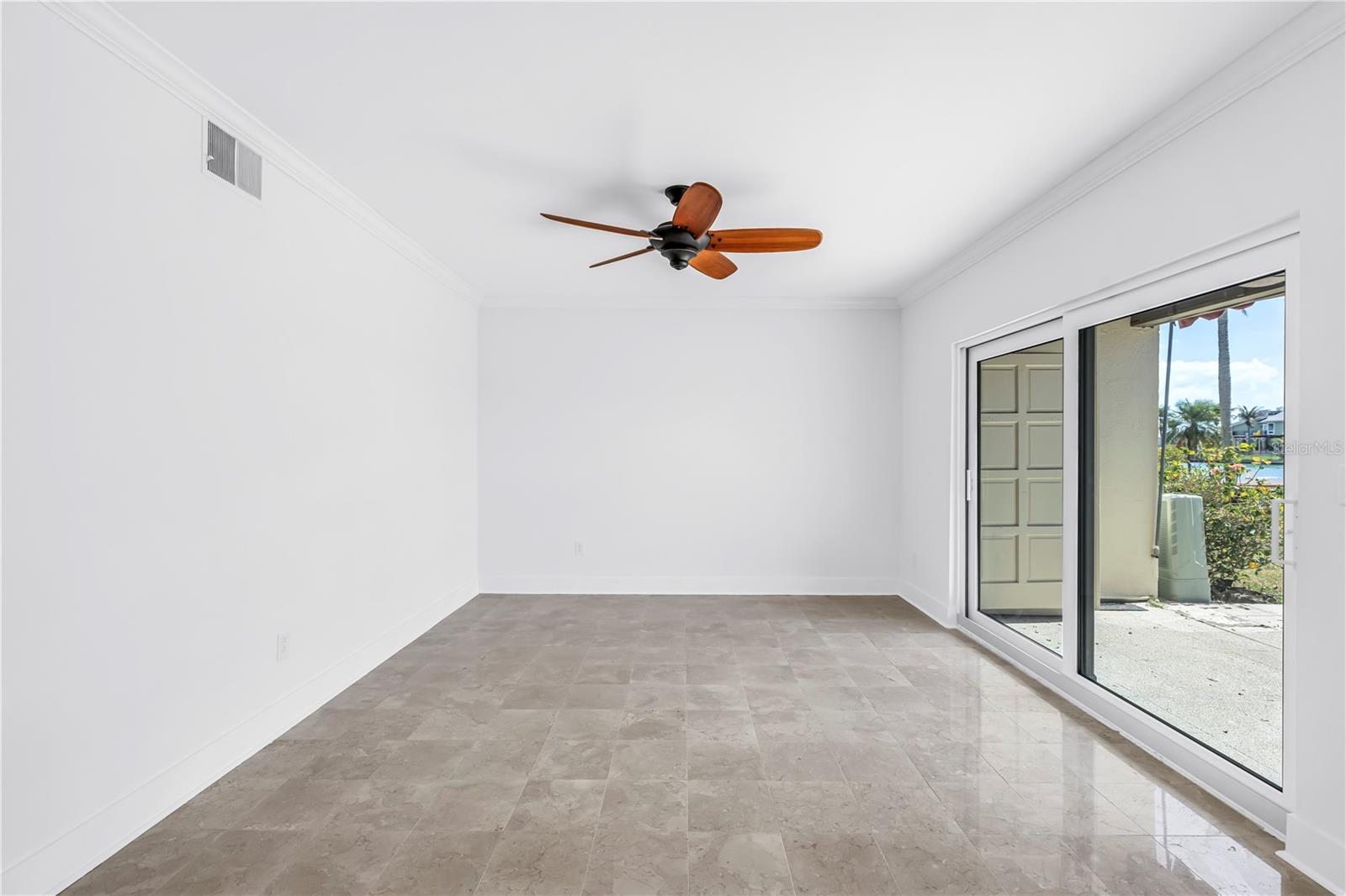 509 PLAZA SEVILLE CT #19, TREASURE ISLAND, FL, 33706