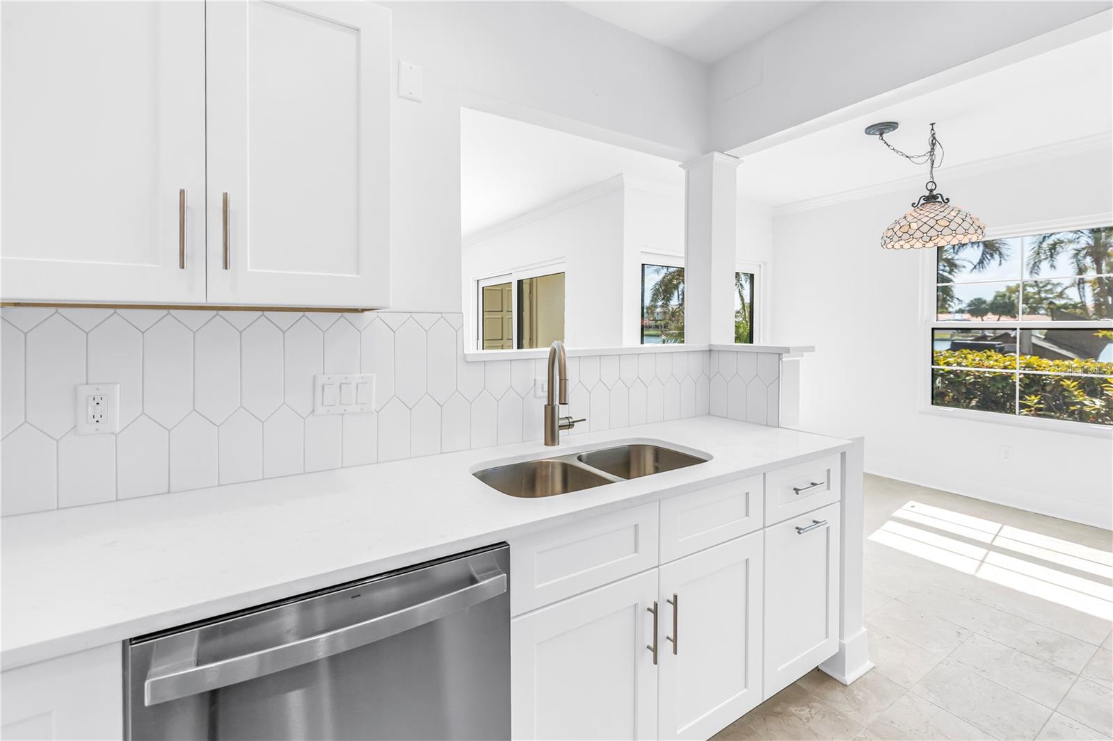 509 PLAZA SEVILLE CT #19, TREASURE ISLAND, FL, 33706