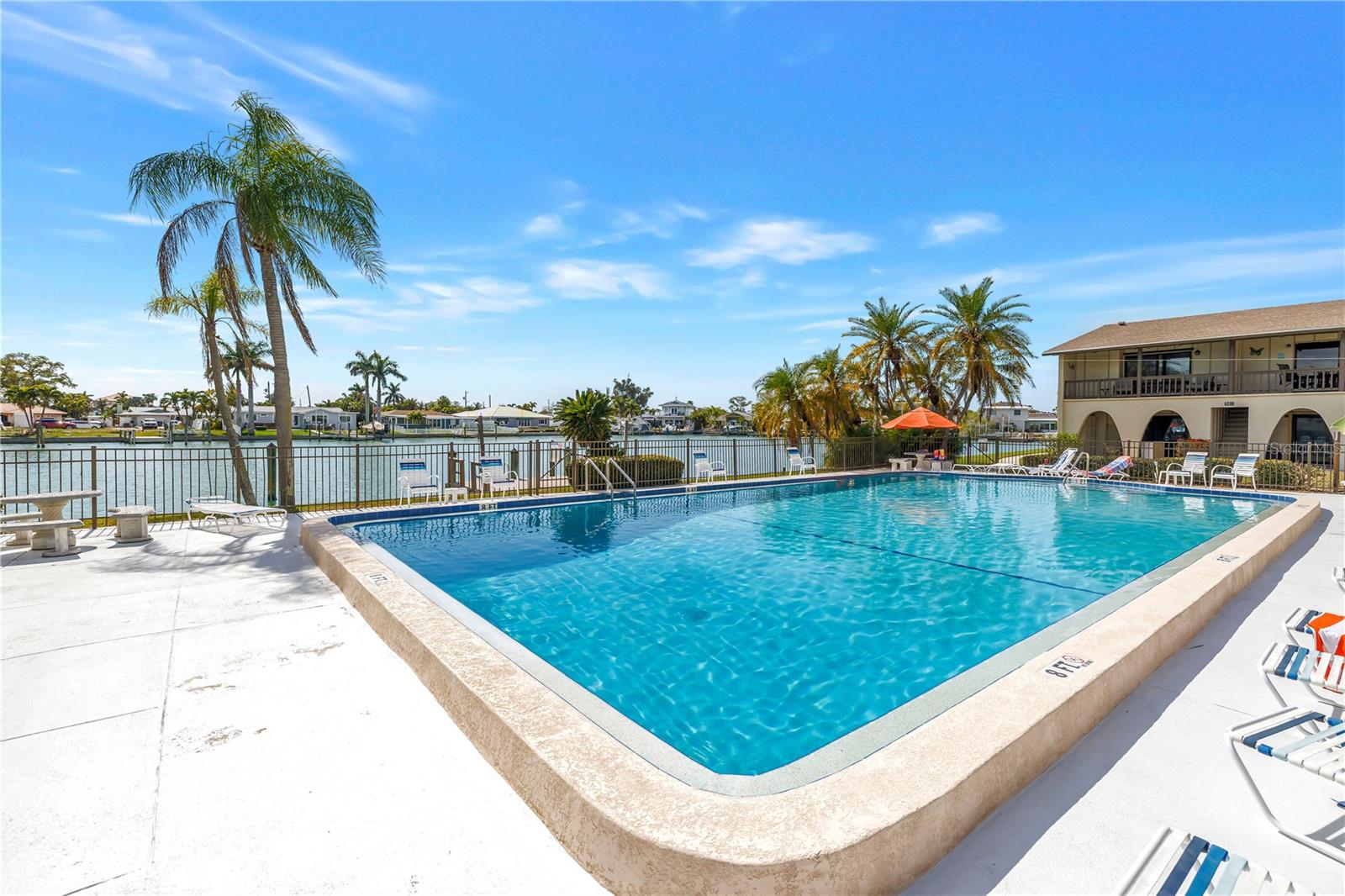 509 PLAZA SEVILLE CT #19, TREASURE ISLAND, FL, 33706