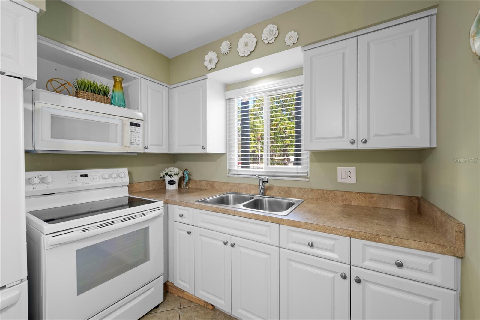 2304 RINGLING BLVD #103, SARASOTA, FL, 34237