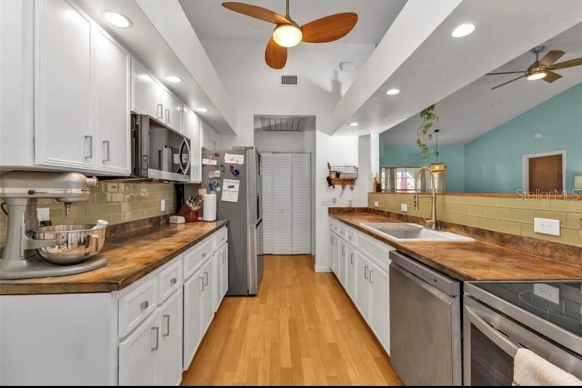 3003 SIKESTON AVE, NORTH PORT, FL, 34286