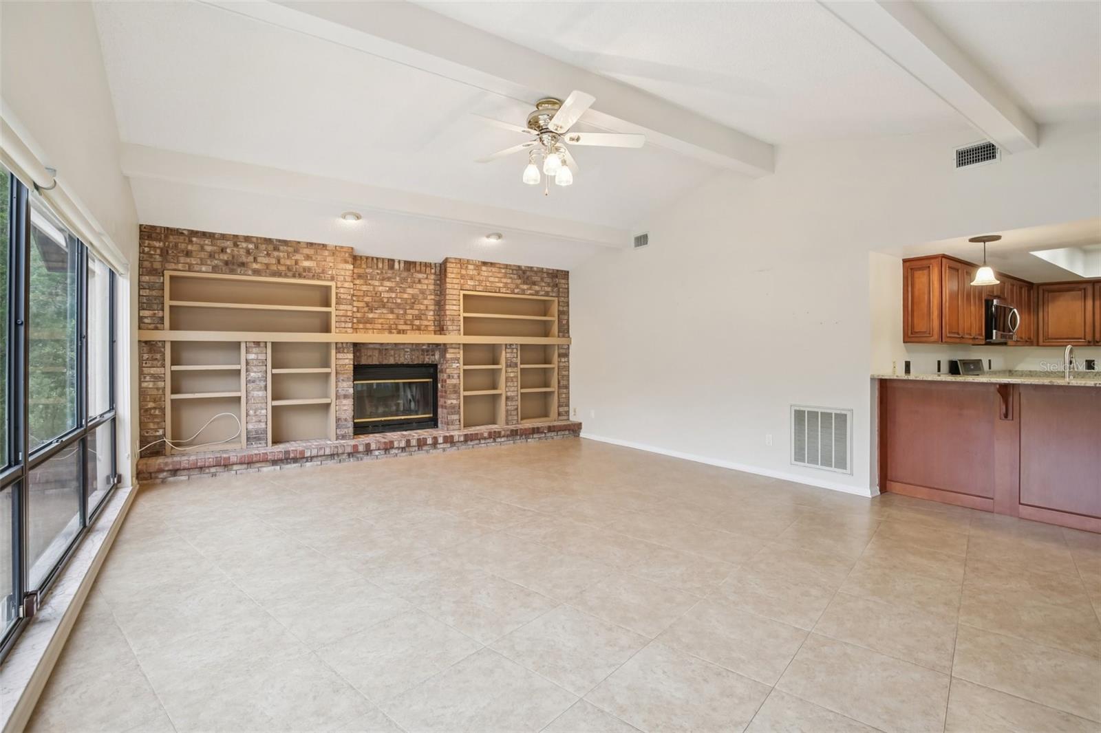 17913 CLEAR LAKE DR, LUTZ, FL, 33548