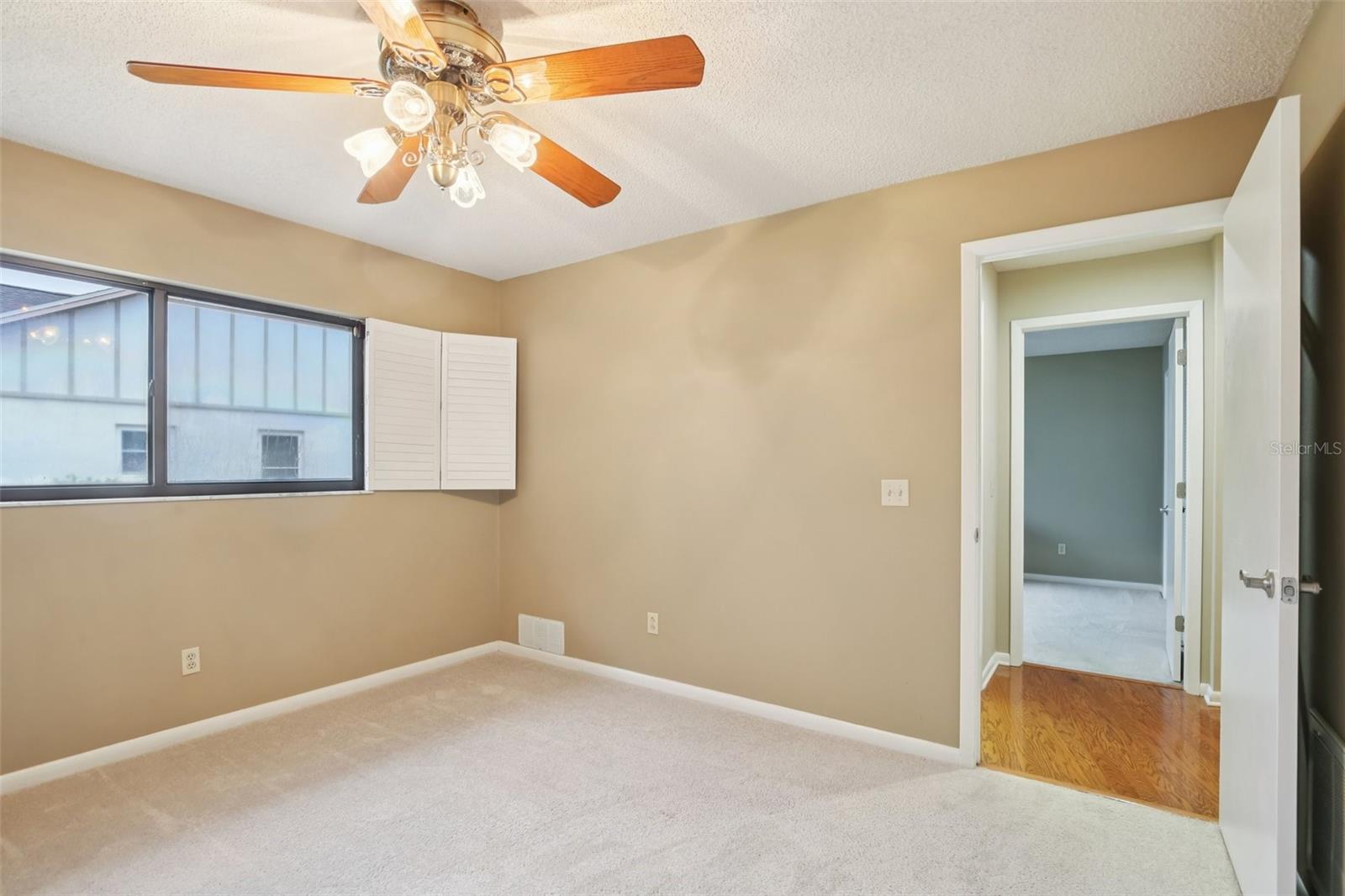 17913 CLEAR LAKE DR, LUTZ, FL, 33548