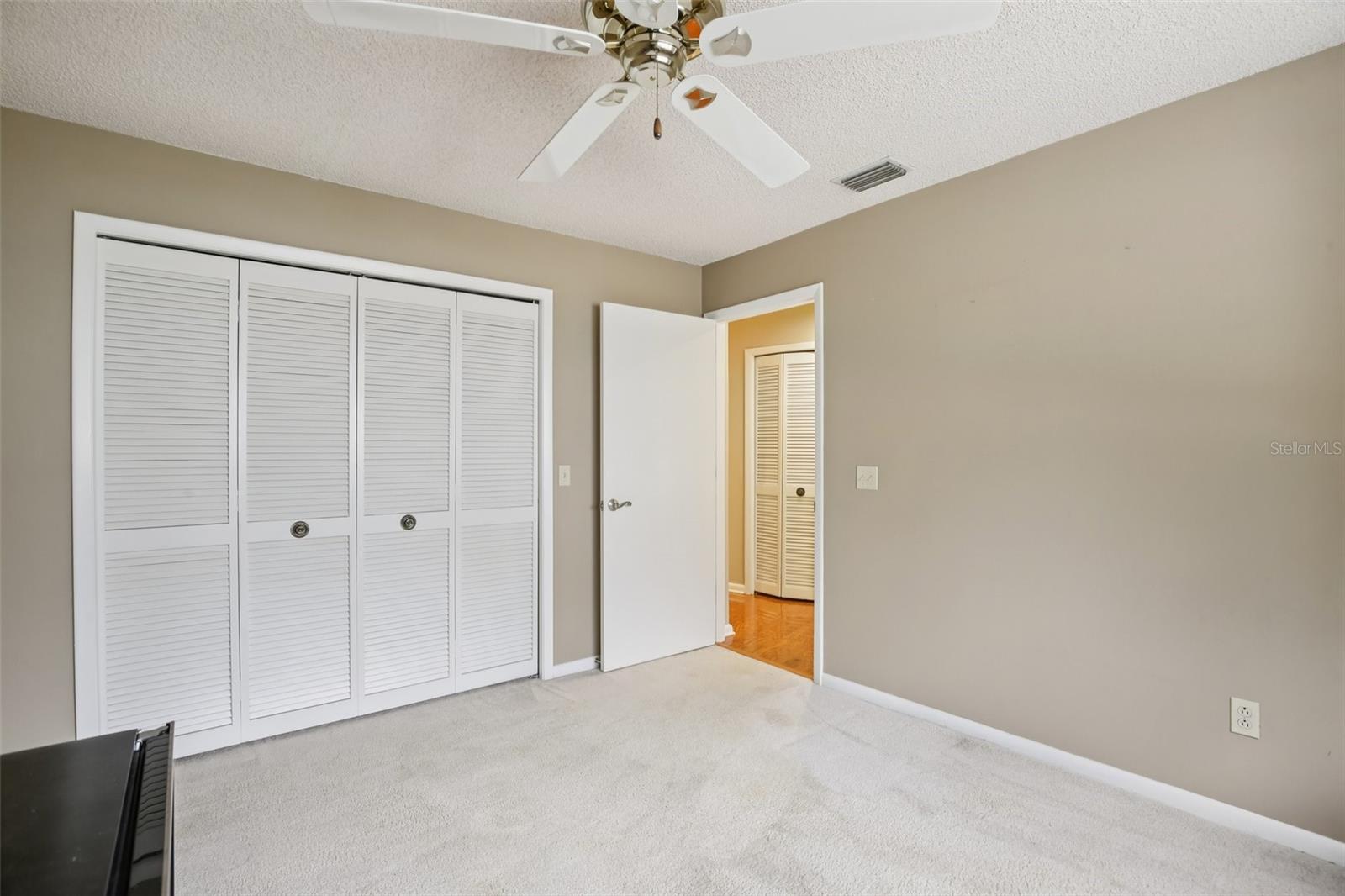 17913 CLEAR LAKE DR, LUTZ, FL, 33548